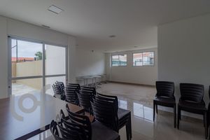 Image 27 - 46357