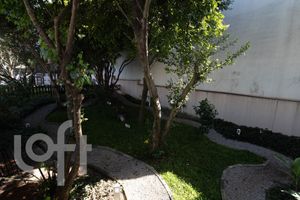 Image 4 - 46372