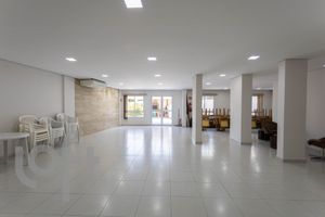 Image 13 - 46372