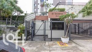 Image 7 - 46381