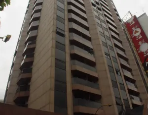 Image 33 - 928648