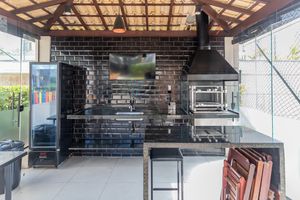 Image 18 - 313632