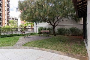 Image 43 - 924517