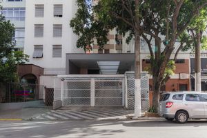 Image 38 - 812927