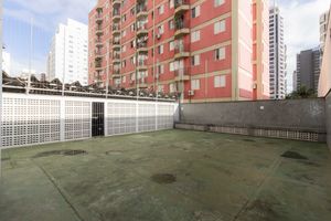 Image 44 - 812927