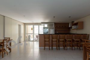 Image 8 - 46711
