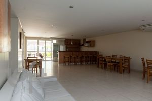 Image 6 - 46711
