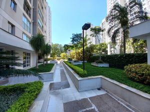 Image 19 - 46792