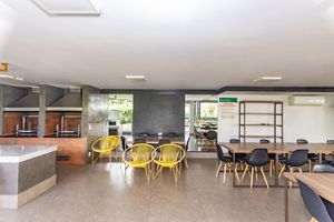 Image 102 - 868562