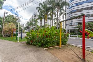 Image 106 - 868562
