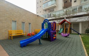 Image 40 - 868996