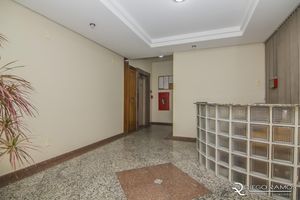 Image 2 - 105383