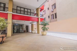 Image 1 - 105383