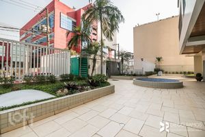 Image 20 - 46923