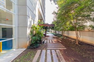 Image 85 - 898496