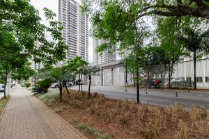 Image 36 - 922777