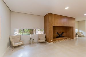 Image 23 - 904427