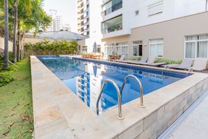 Image 31 - 904427