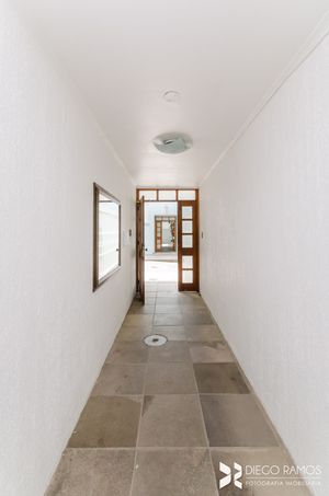 Image 31 - 278600