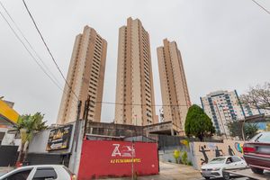 Image 24 - 894420