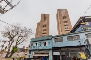 Image 25 - 894420