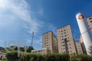 Image 16 - 896515