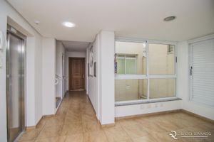 Image 5 - 478