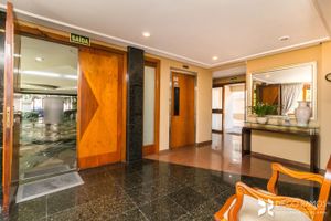 Image 40 - 193669
