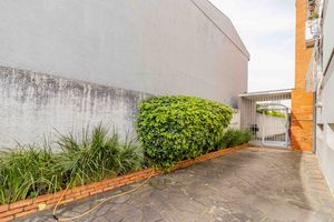 Image 35 - 918275