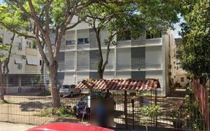 Image 38 - 744524