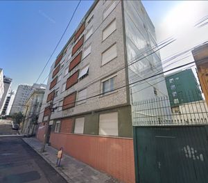 Image 15 - 851986