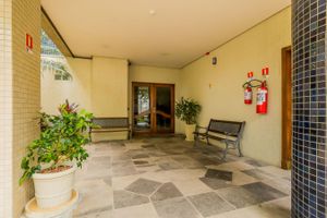 Image 29 - 311822