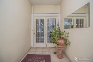 Image 1 - 4885