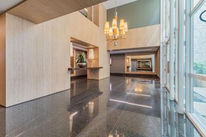 Image 33 - 251637