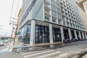 Image 11 - 302119