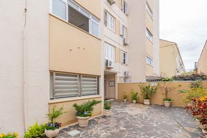 Image 34 - 879506