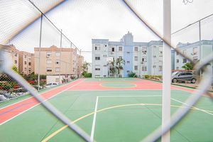 Image 35 - 886653