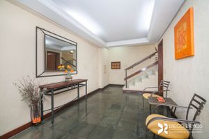 Image 35 - 379312