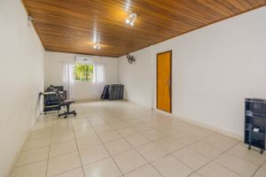 Image 9 - 4944