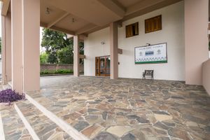 Image 9 - 4956