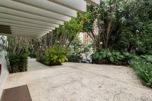 Image 17 - 49603