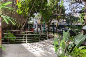 Image 43 - 862107