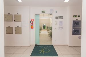 Image 30 - 559834