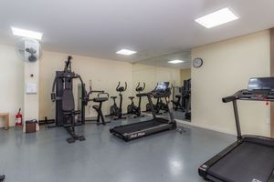 Image 45 - 330324