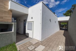 Image 15 - 4983