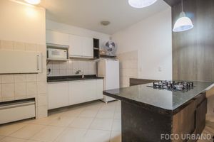 Image 42 - 215166