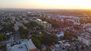 Image 15 - 806583