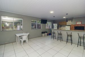 Image 30 - 871937