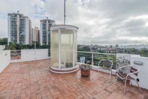 Image 10 - 5045