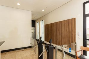Image 8 - 50623